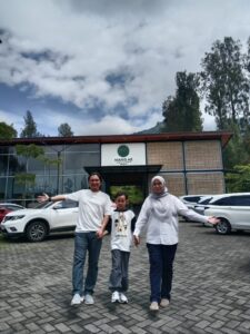 ca33f7e5-31c4-44e7-b70c-26a3e935f38f